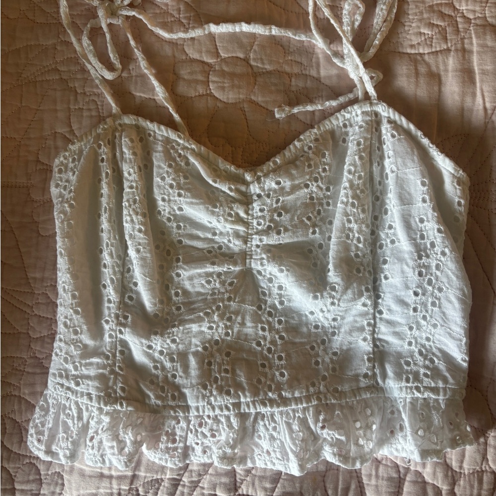 Hollister White Ruffled Cropped Tank